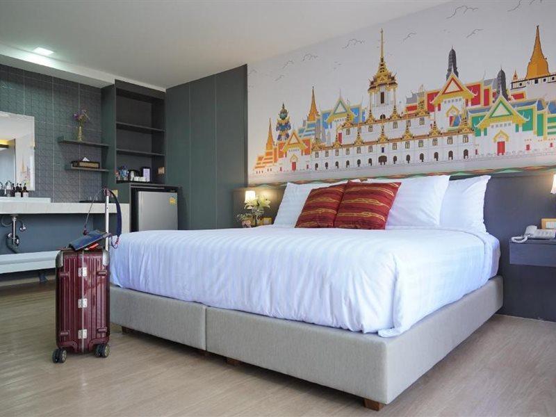 The Qube Fifty Hotel Bangkok Exterior foto